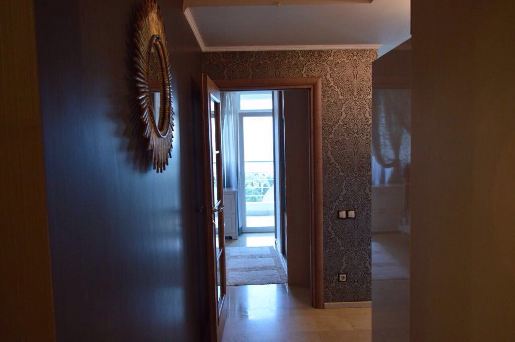 Продам - Квартира с ремонтом -Первомайская - цена: 13500000