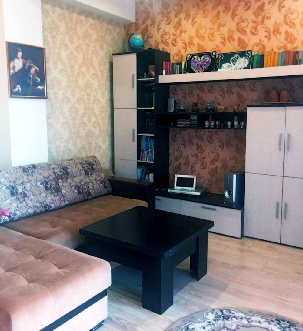 Продам - Просторная квартира с ремонтом и  мебелью -Троицкая - цена: 5600000