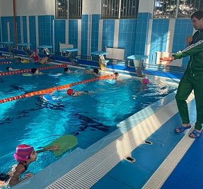 Именитые спортсмены проводят мастер-классы в спортшколах Сочи в рамках празднования 10-летия проведения Олимпийских и Паралимпийских игр