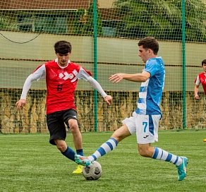 В Сочи состоялся турнир по мини-футболу среди национальных общин, посвященный Великой Победе