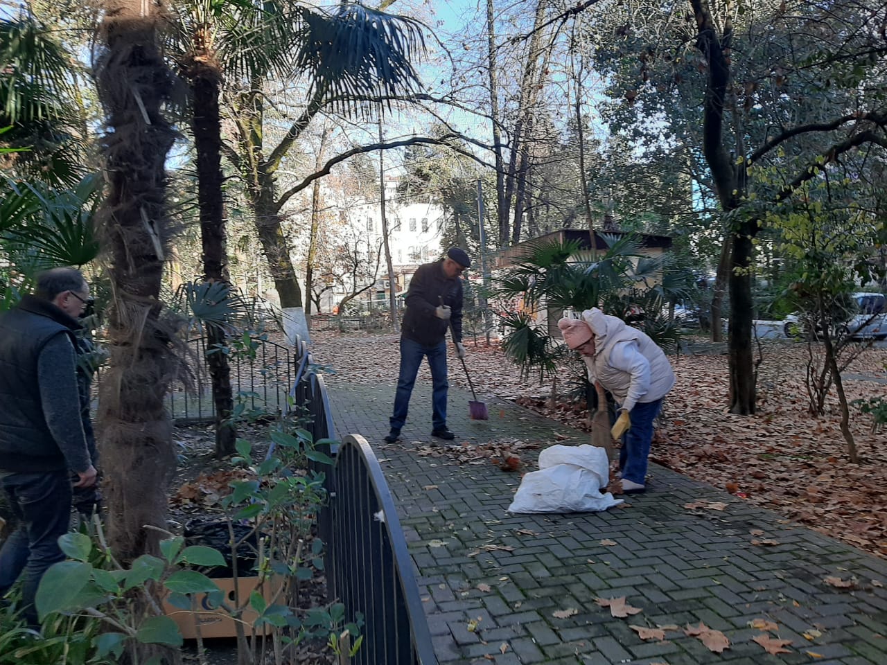 Всероссийский субботник 24 апреля 2021 логотип. Приглашаем на субботник. Приглашаем на всероссийский субботник. Всероссийский субботник 2023. Общероссийский субботник.