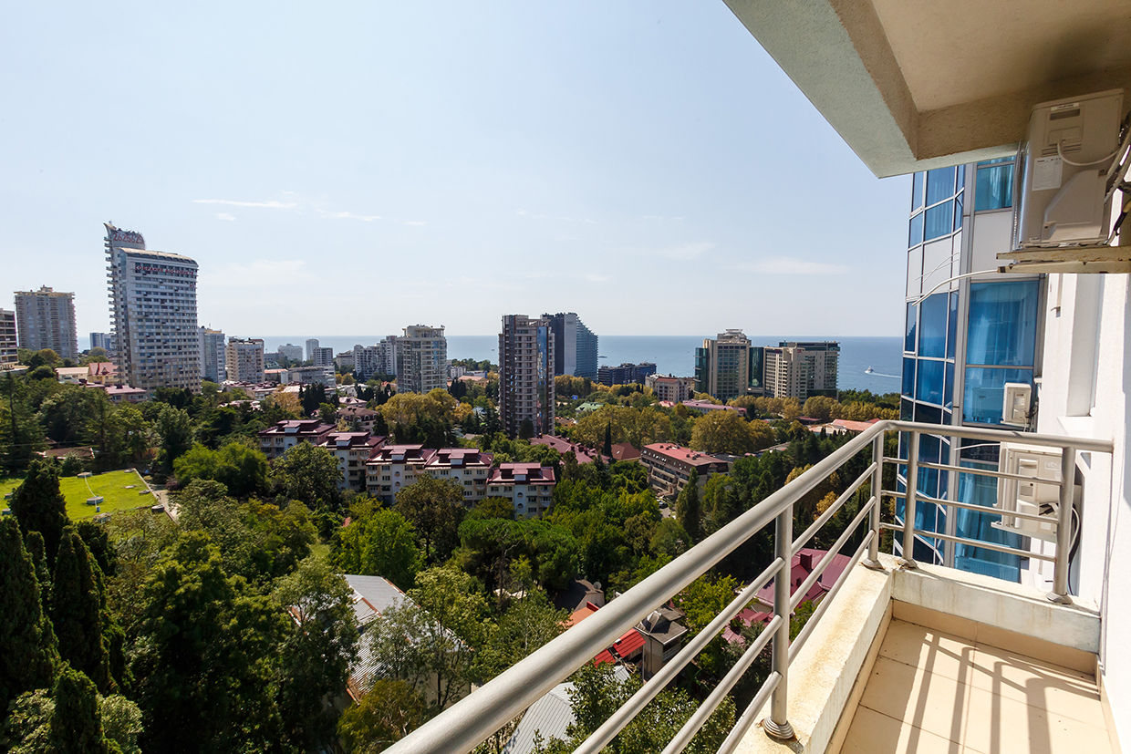 87. Жк первомайская 13 сочи. Первомайская 11 сочи. Первомайская 26/1 сочи. Первомайская 13 сочи.