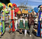 В Сочи отмечают проводы Масленицы