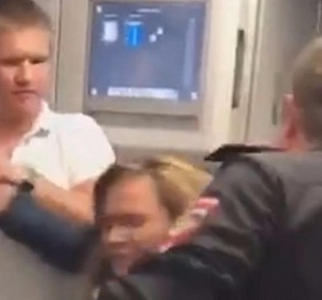 В сети появилось видео пьяного дебоша в самолете Москва-Сочи