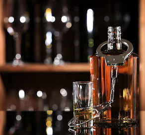 Дегустатора элитного алкоголя задержали в Сочи