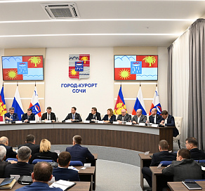 Глава Сочи Андрей Прошунин: «Для нас «новогодний режим» несения службы не снят»