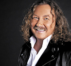 ИГОРЬ НИКОЛАЕВ