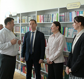 Глава Сочи Андрей Прошунин: «В этом году библиотечный фонд города пополнили порядка 10 тысяч новых книг»