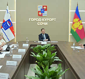 Глава Сочи Андрей Прошунин провел личный прием жителей Центрального района