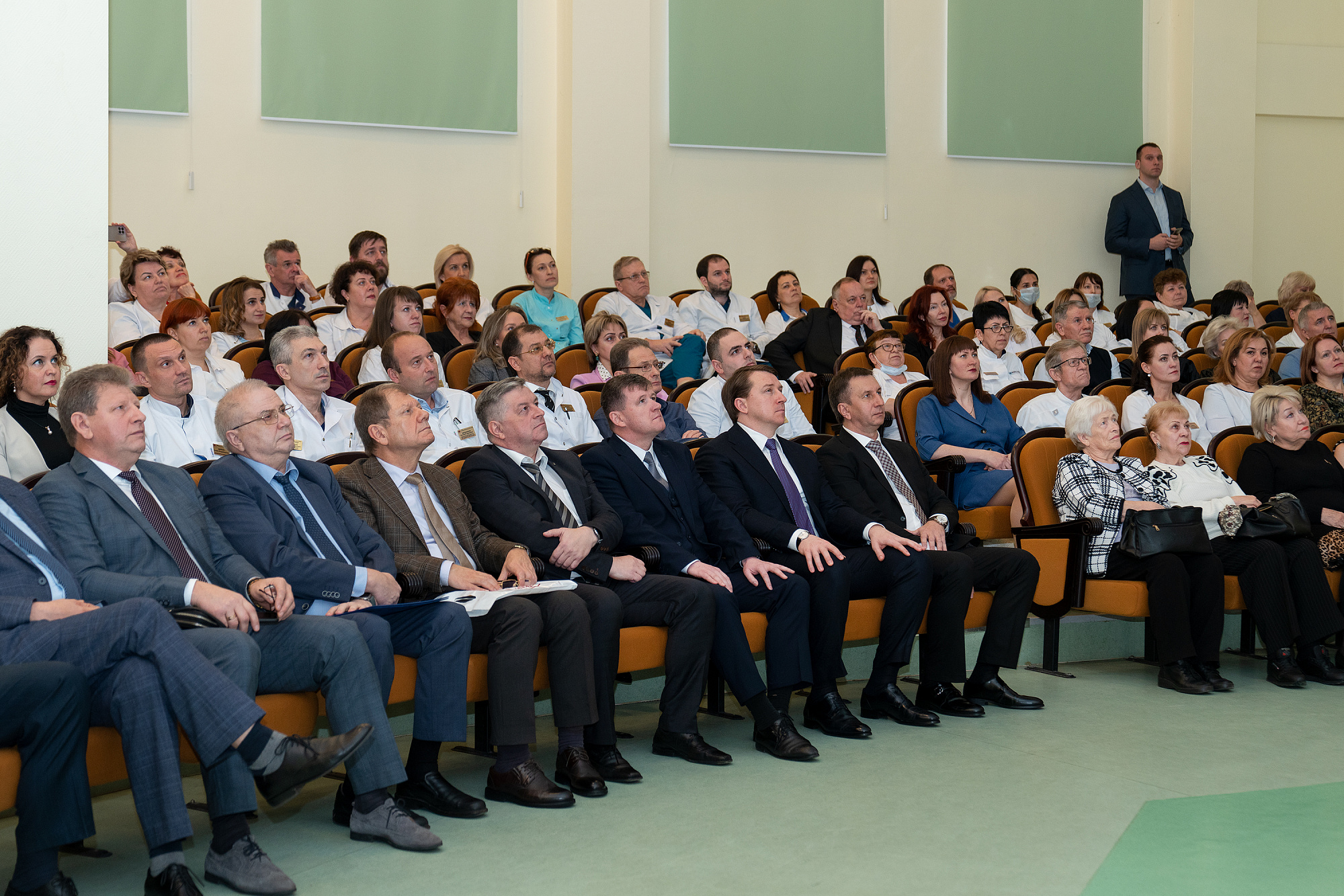 Политические новости: Сочинской городской больнице №4 исполнилось 60 лет