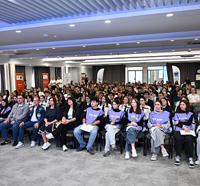 В Сочи состоялся добровольческий фестиваль «Полезная программа»