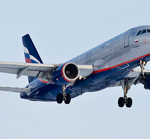 Летевший в Сочи самолет экстренно приземлился в Оренбурге