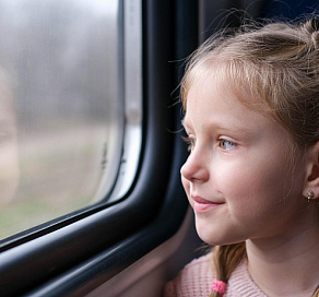 Дети смогут бесплатно ездить на пригородных поездах