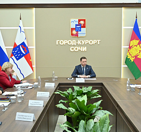 Глава Сочи Андрей Прошунин провел личный прием горожан