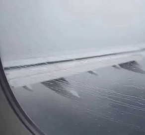 Из-за сложных погодных условий в Сочи самолеты отправлены на посадку на запасные аэродромы