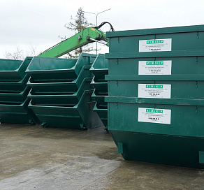 В спальных микрорайонах Сочи установлены 49 больших контейнеров для сбора крупногабаритного мусора