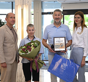 В Сочи торжественно встретили шестимиллионного туриста