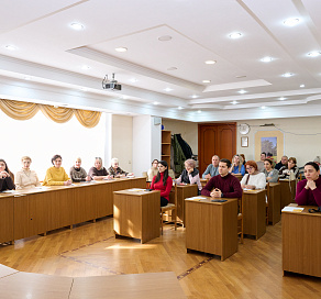 В Сочи состоялось совещание с руководителями торговых центров и крупных предприятий, реализующих текстильную продукцию