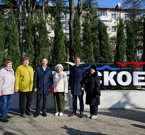 Глава Сочи Андрей Прошунин: «В Лазаревском районе создаем сеть карманных скверов» 