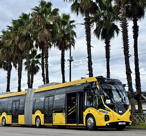 Автобусы-гармошки появились на дорогах Сочи