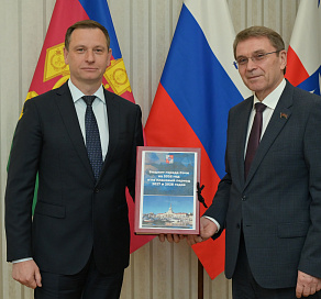 Андрей Прошунин: «Бюджет Сочи на 2026 год и плановый период 2027-2028 сохранит свою социальную направленность» 