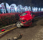 Смертельное ДТП в Сочи: водителя зажало в салоне авто