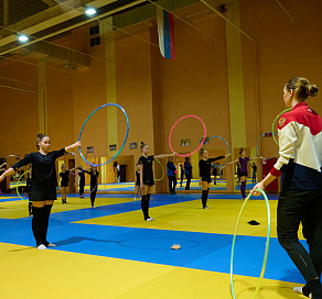 Олимпийские чемпионки провели мастер-класс по художественной гимнастике для учащихся спортшкол Сочи