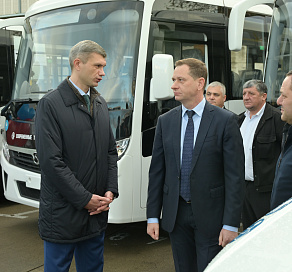 Глава Сочи Андрей Прошунин: «Город получил 75 новых автобусов, часть из них уже вышла на городские маршруты»