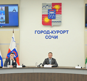 Глава Сочи Андрей Прошунин доложил губернатору Краснодарского края Вениамину Кондратьеву о мерах по обеспечению надежности систем водоснабжения